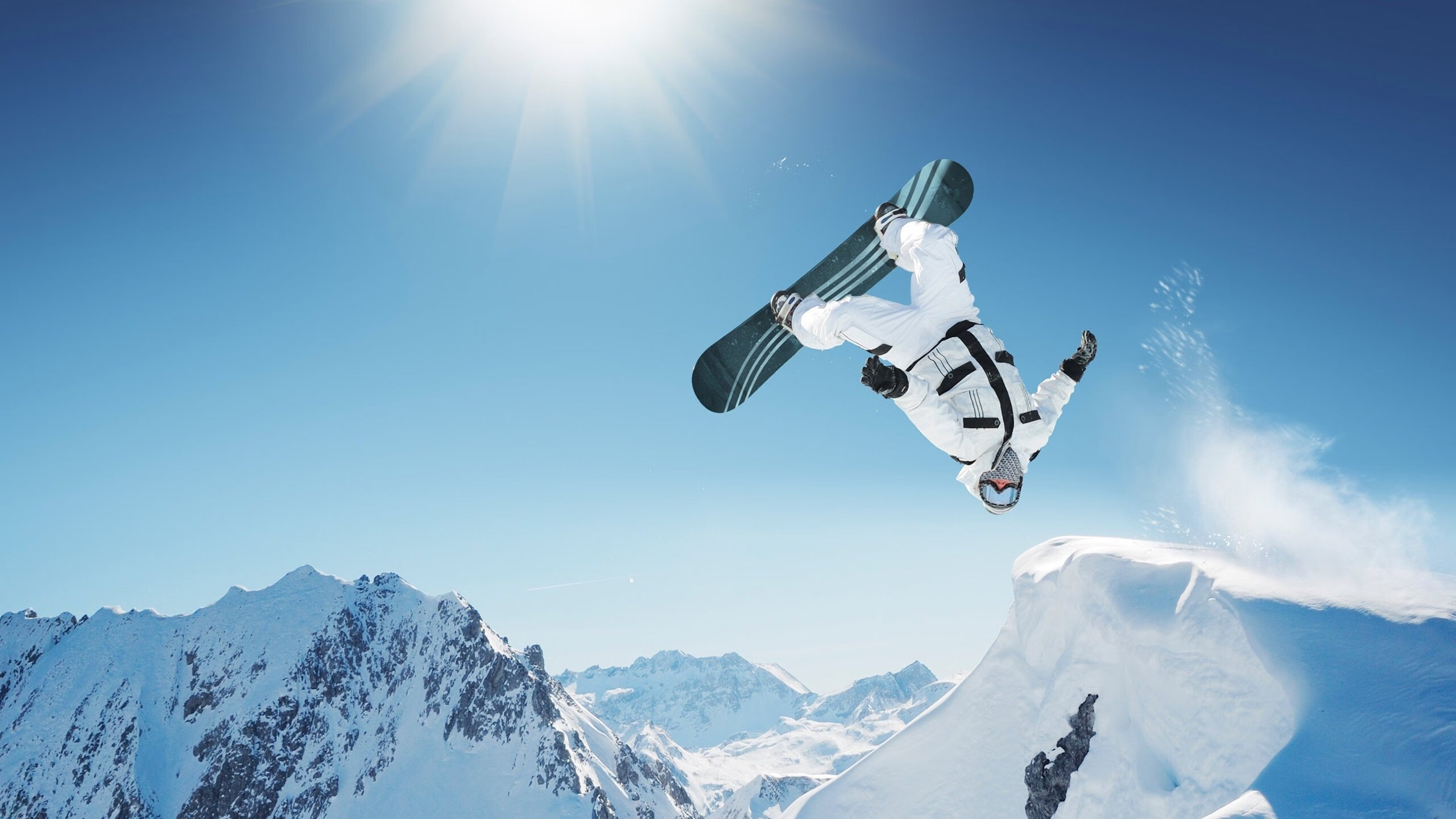 AIYOUXI.COM-蛙泳选手状态回暖中立代表队A表现突出，蛙泳比赛出发视频