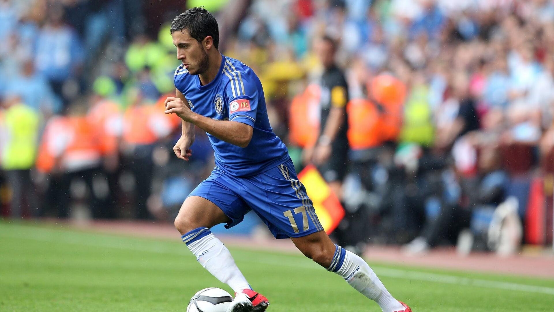 9人药厂新帅首胜3-1，滕哈格11打10战平成往事，滕哈格续约